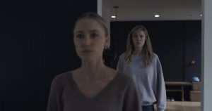 Рецензия «Рука, качающая колыбель»