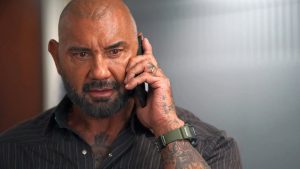 Рецензия «Дом-ловушка»: группа подростков совершает грабежи в местах продажи наркотиков, чтобы собрать деньги