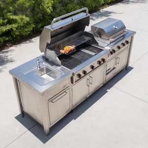 Магия Под Открытым Небом: Как Гриль-Кухня на Заказ Преображает Ваш Дом и Душу