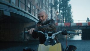 Рецензия на «Амстердамд 2»: Дик на маасте