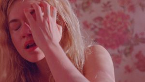 Рецензия «Хронология воды»: бесценная и компрометирующая запись Крисен Стюарт