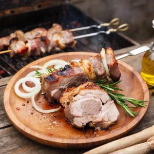 Шашлык из свиной шеи: секреты сочного мяса и идеального вкуса